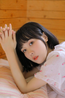 新金艳花瓶